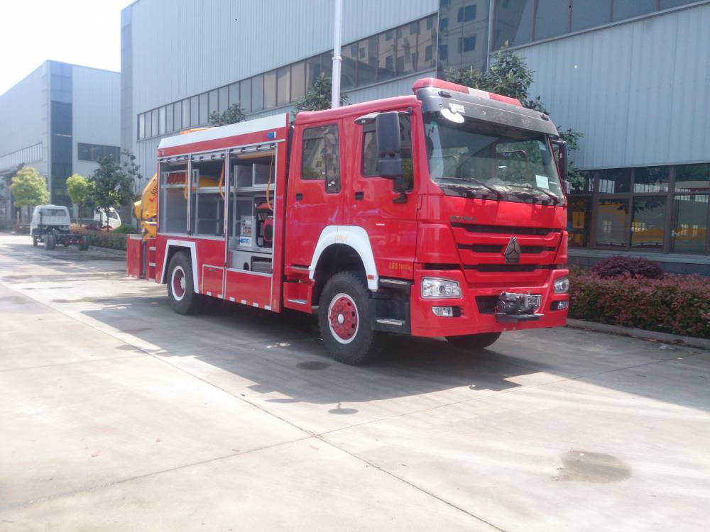贵州黔西兴仁消防车 器材消防车 微型消防车 水罐消防车
