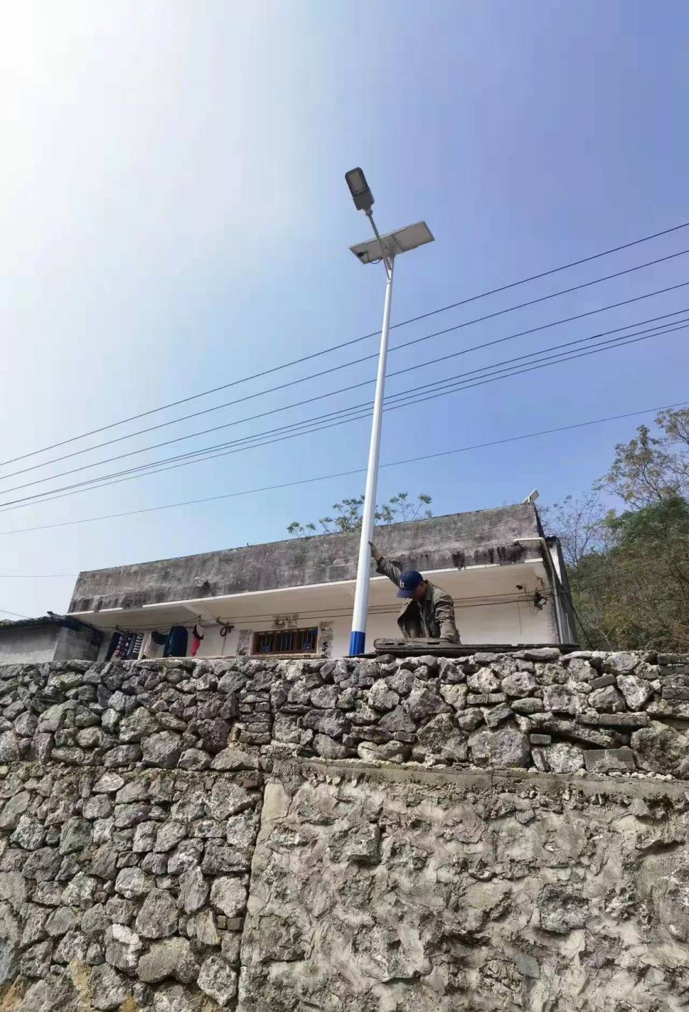 广西梧州球场2头灯杆 球场照明灯 40W