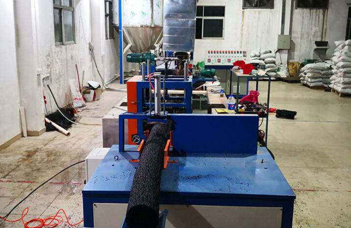 云南省临沧市塑料盲沟土工管-Φ300塑料土工管-Φ200塑料盲沟管