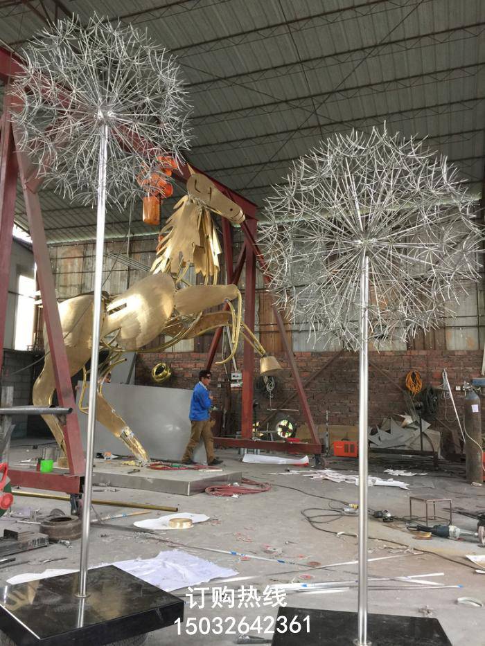 切面***雕塑厂家 不锈钢雕塑 空中***雕塑厂家 户外摆放