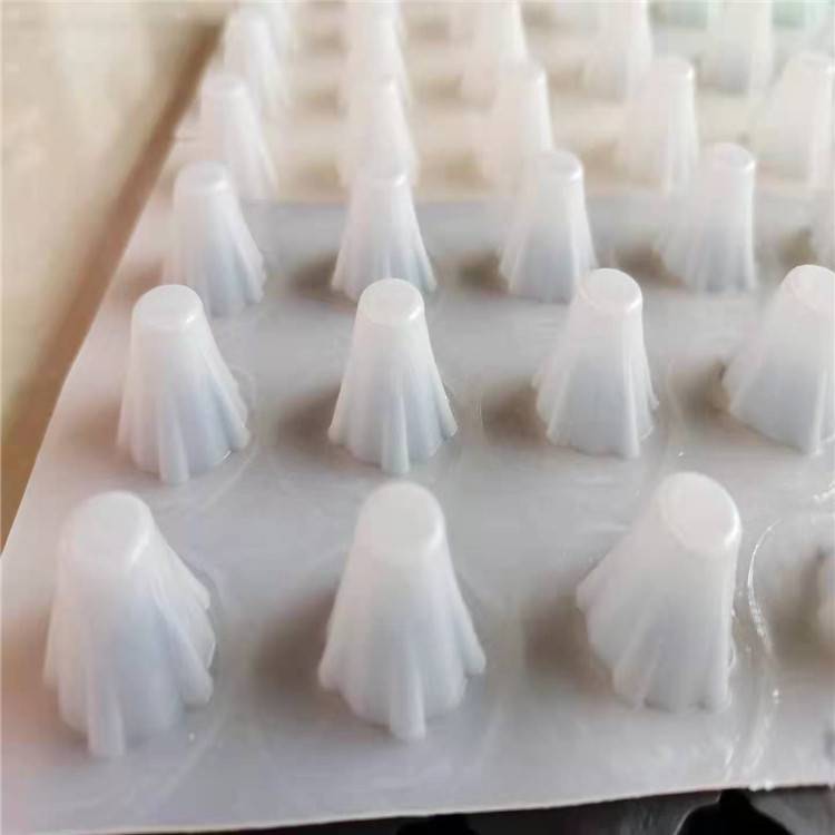 欢迎访问((/阿勒泰蓄排水板/))阿勒泰集团