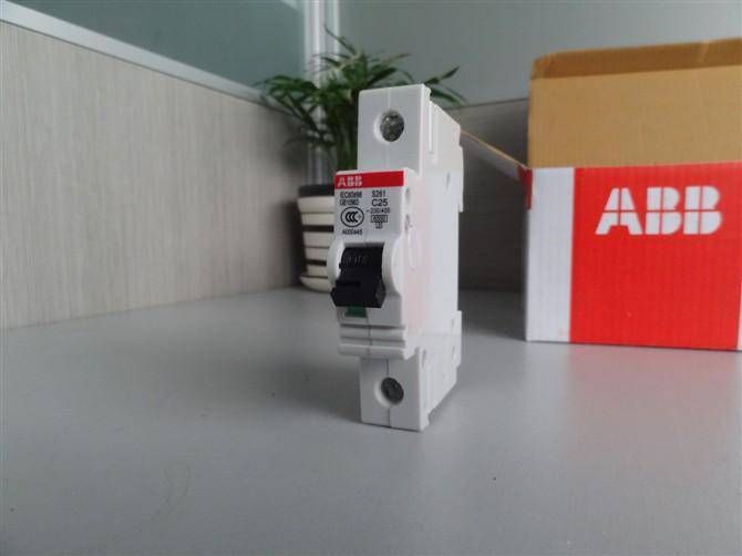 ABB变频器510系列泰安市现货直发大量库存