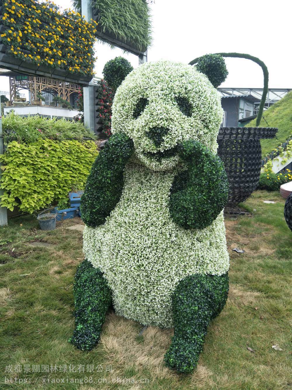 四川达州绿雕施工方案 ,斑马、长颈鹿创意真植物绿雕