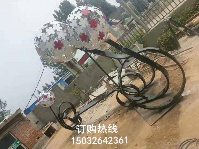 切面***雕塑厂家 不锈钢雕塑厂家 透雕***雕塑厂家  景观概念