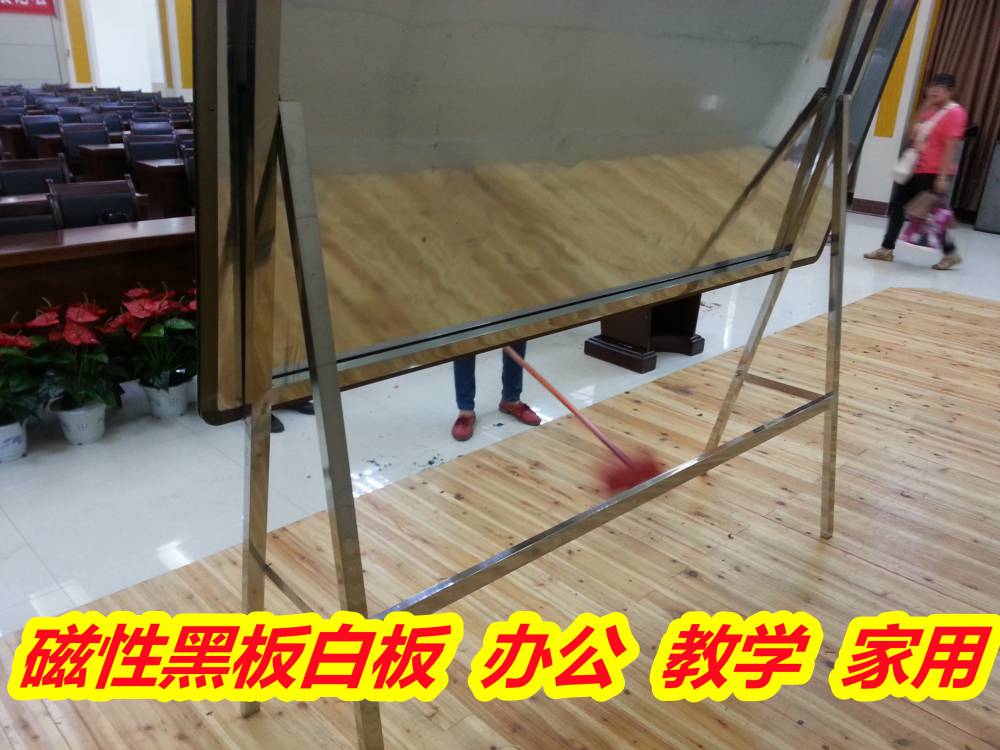 广西钦州软木板 写粉笔黑板 香槟色边框 