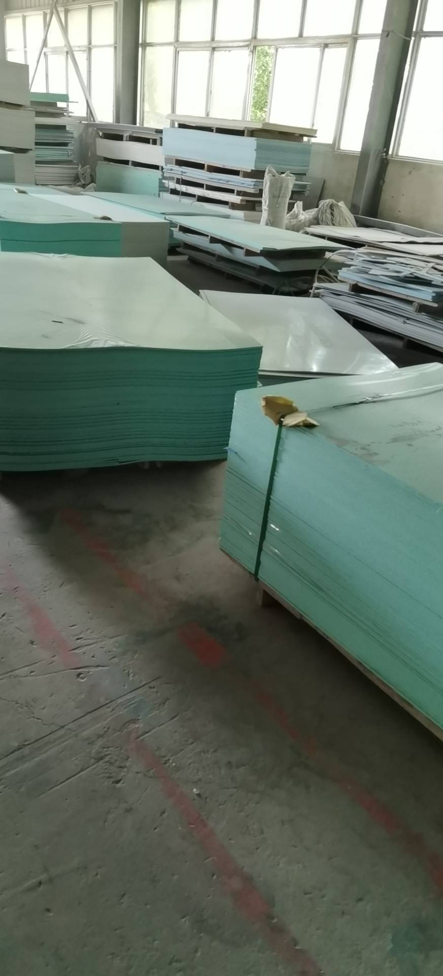 环保工程有限公司进入公司首页主要生产加工*分子量聚乙烯*板材