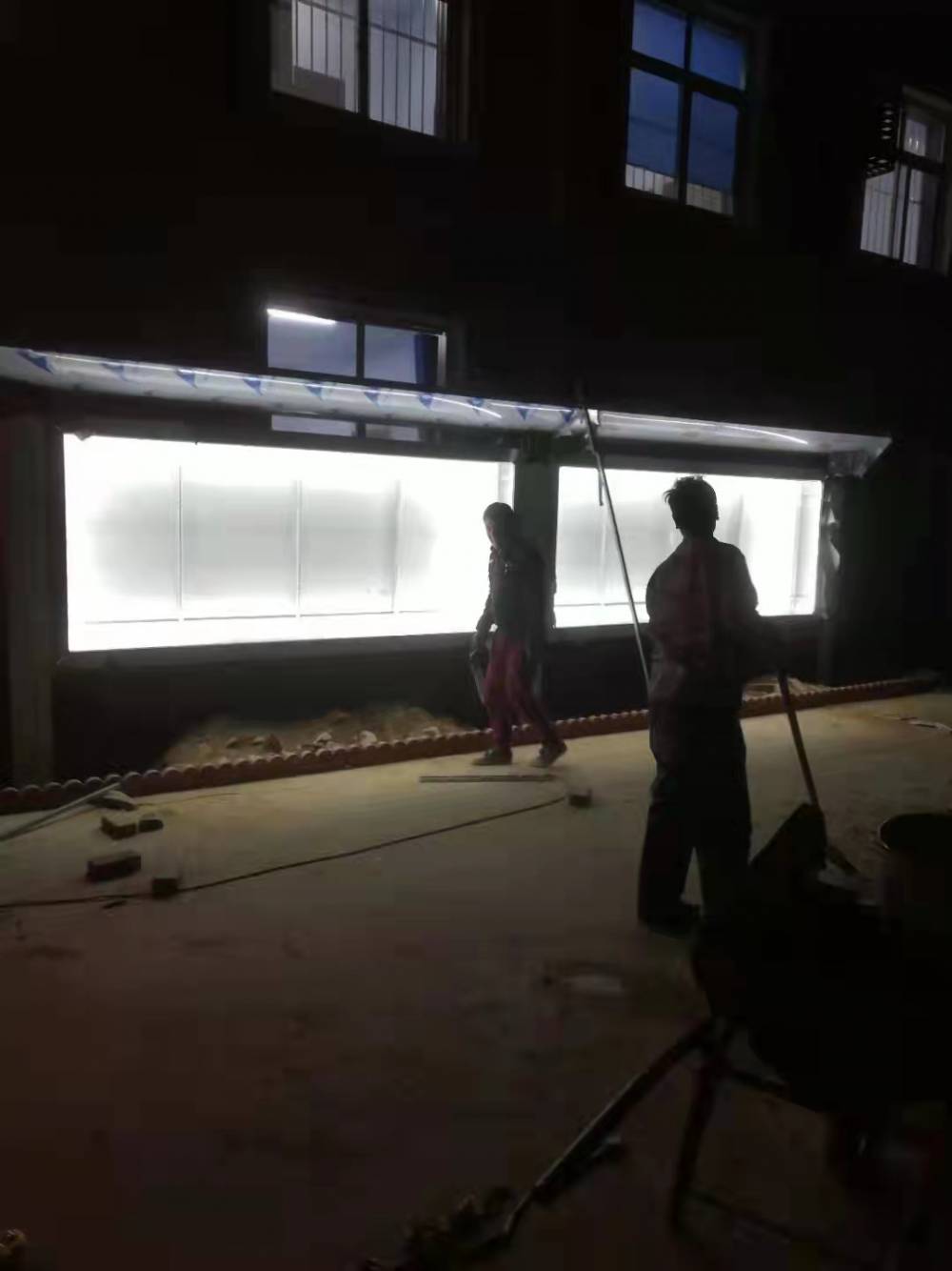 朝阳区朝阳大悦城附近加工不锈钢桌子工作台