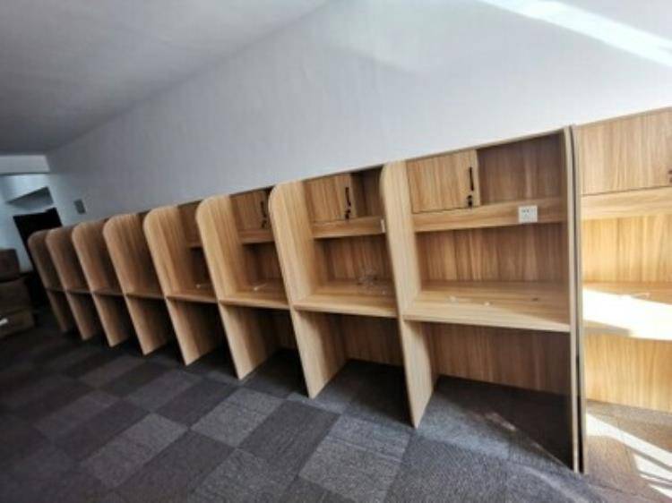 周口备考自习室用木质学习桌椅生产厂家众思创家具