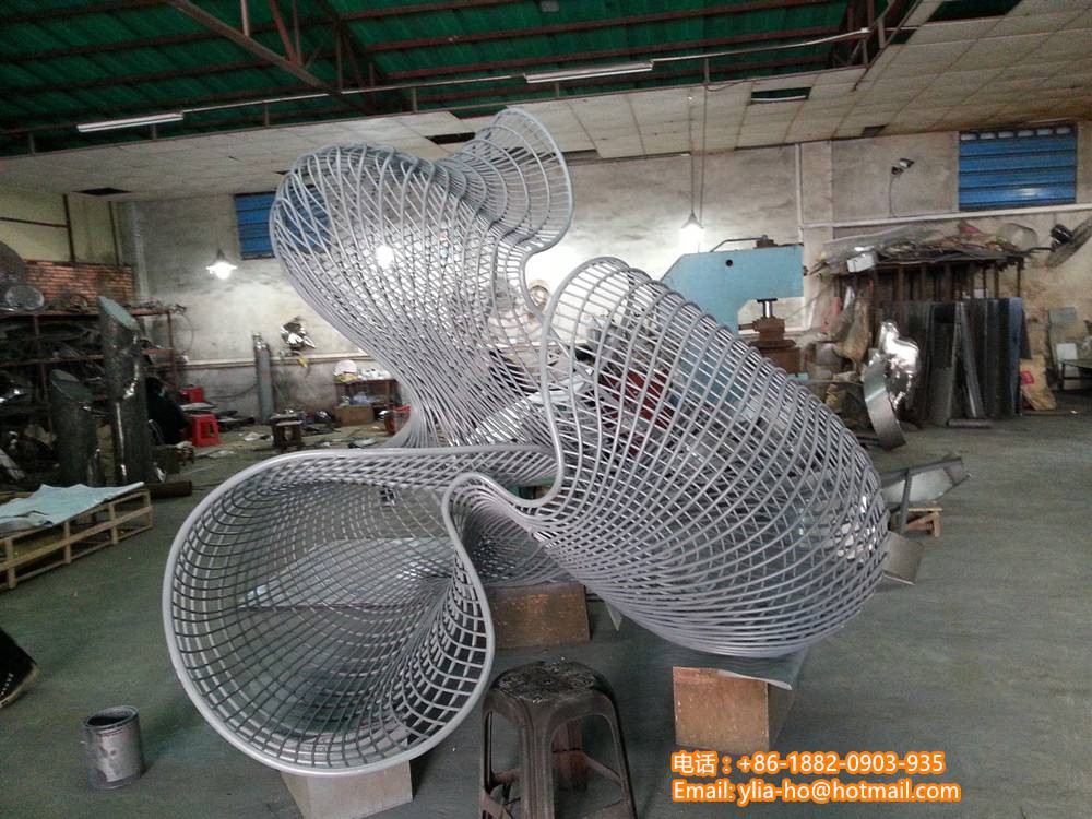 铁艺造型***制作/不锈钢雕塑厂家供应/白钢雕塑制作厂家