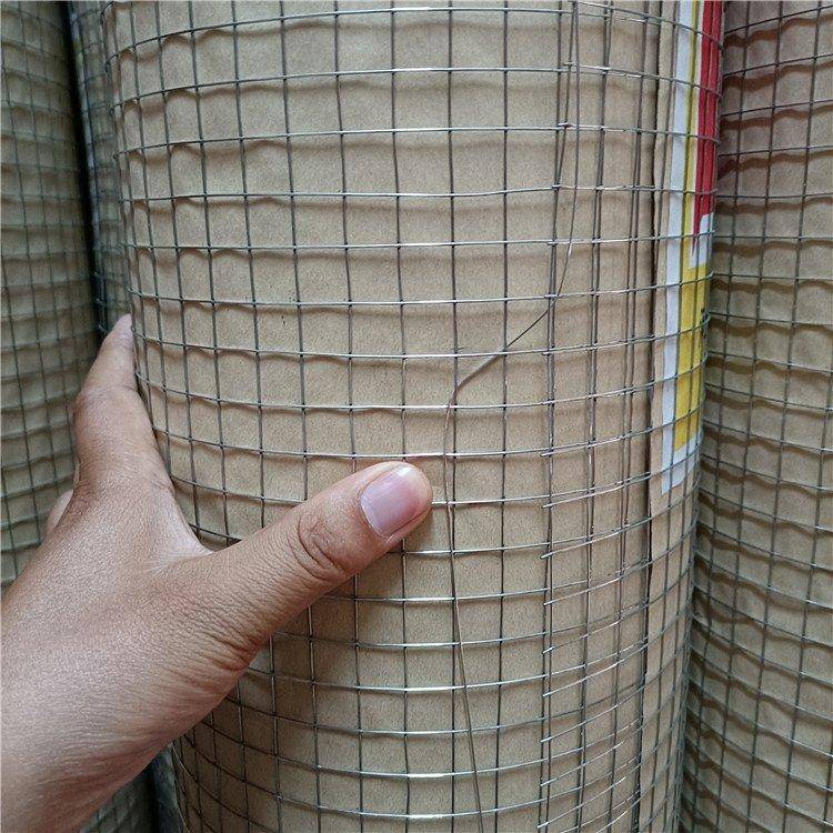 叶城电焊网片规格/乌鲁木齐电焊网厂家/可用作内墙防裂网