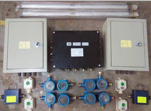 郭楞全自动无压风门矿用自动风门和利隆厂家