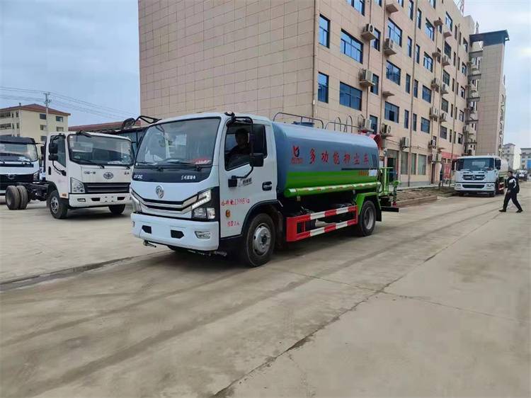 喷雾绿化洒水车经营电话
