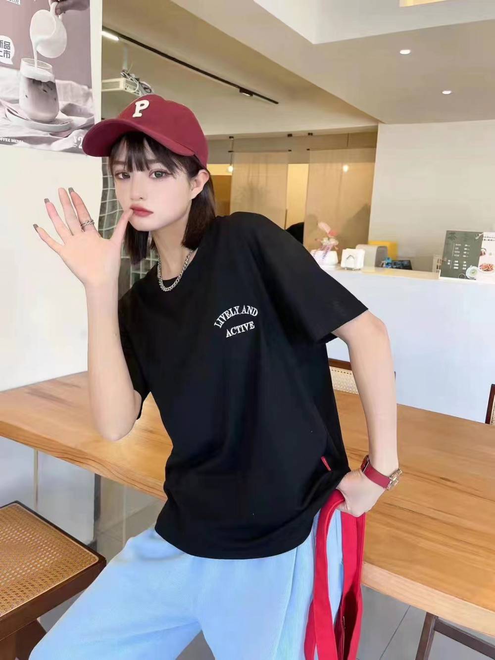 山东莱芜甩货10元服装尾货***美式潮牌体恤