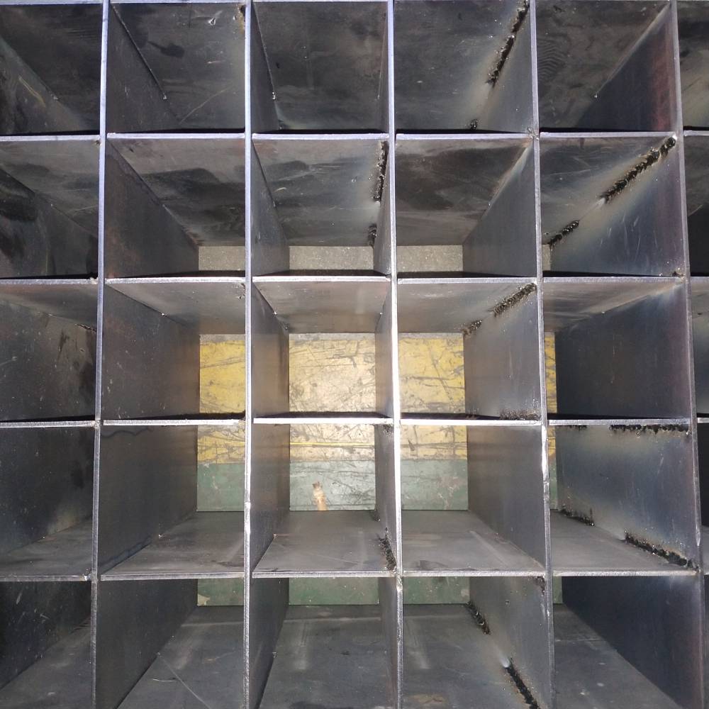 通道钢格栅 洗车钢格栅财润丝网 g503钢格栅可根据要求定做