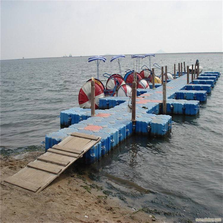 宁波环海水面休闲屋搭建浮筒加厚钓鱼平台塑料浮箱水上餐厅承载浮台