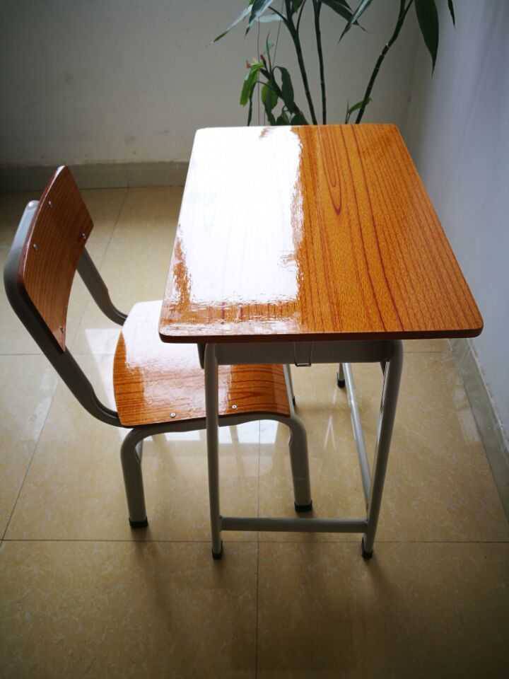 广西百色户外橡胶垫子,***安全地垫,规格有50*50cm