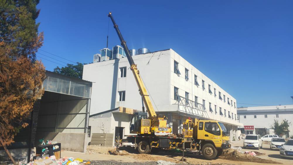 太阳能联箱热水工程