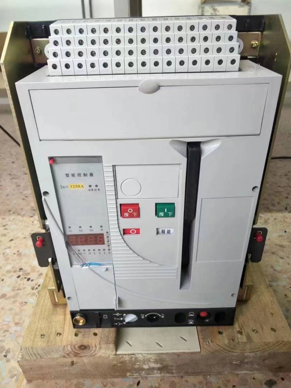 深圳市CW1框架断路器一级代理商