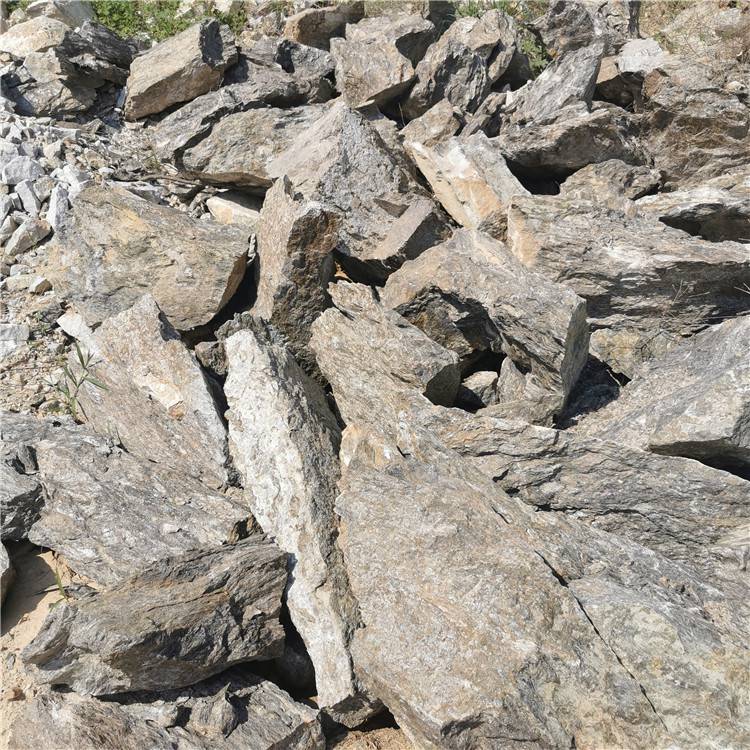 赞皇 江苏毛石护坡石批发 黄砂岩垒墙石