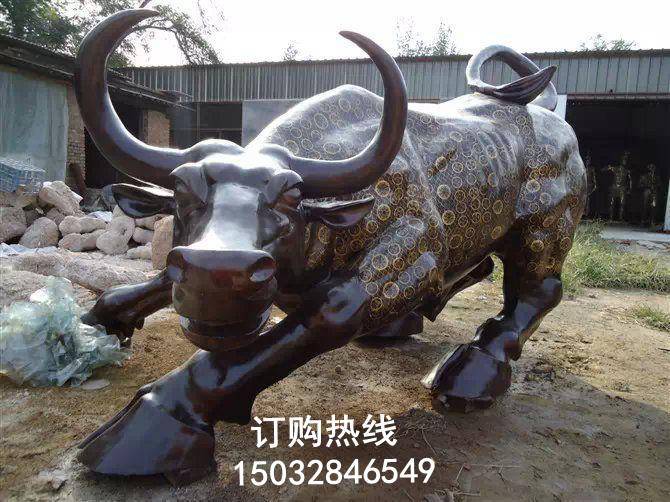 奶牛雕塑厂家生产商  街景小品 中式奶牛雕塑批发价  