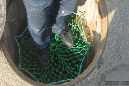 云南省玉溪市峨山Φ600井盖防坠网-Φ700井盖防护网-Φ800井盖坠落网