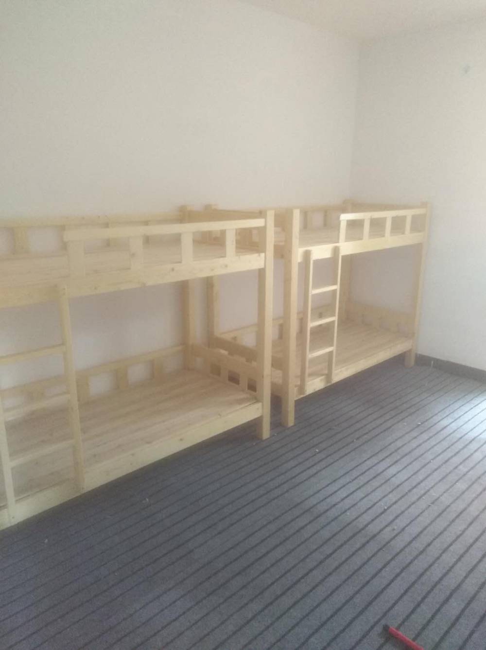 广西南宁食堂餐桌椅--4人位餐桌椅--厂价批发