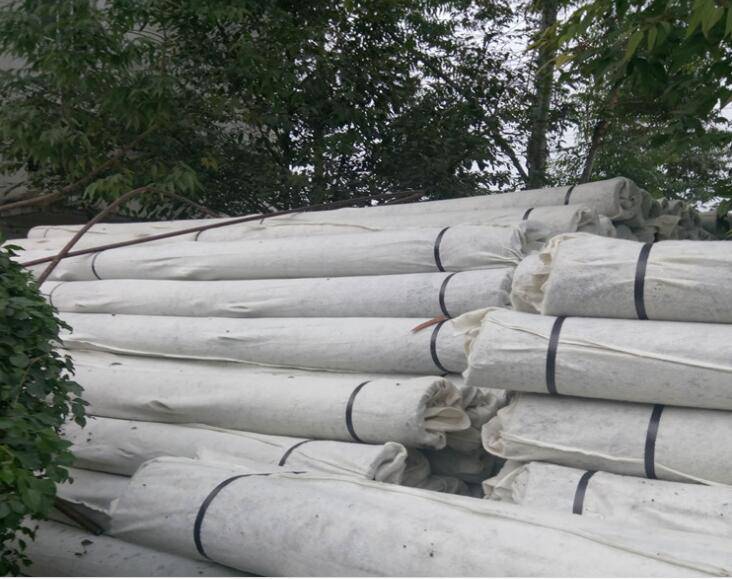 曲靖市塑料盲沟土工管-Φ300塑料土工管-Φ200塑料盲沟管