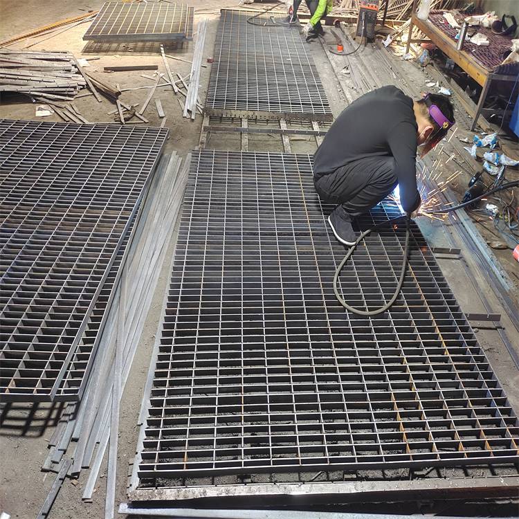 风塔钢格栅 加工钢格栅板 工厂直发 钢格栅安平