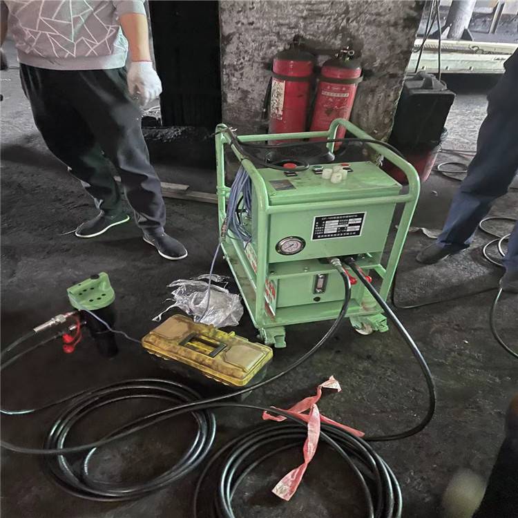 铆接设备 环槽铆钉机爪片 单头双头铆钉钳配件 操作简便