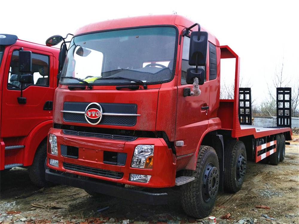 广东 东风炎帝 7吨集装箱平板拖车 k5单桥挖机拖车 恒龙*车