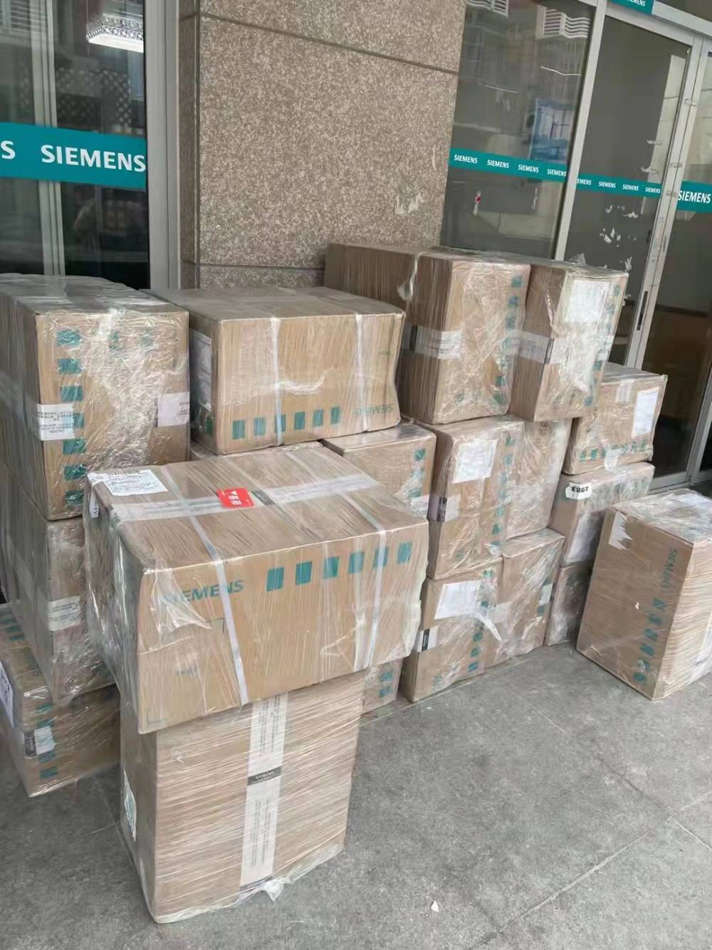 临夏西门子触摸屏代理专卖