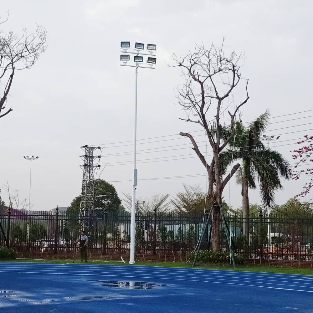 中山市鸿奥照明科技有限公司是一家*生产销售篮球场/足球场灯杆灯具
