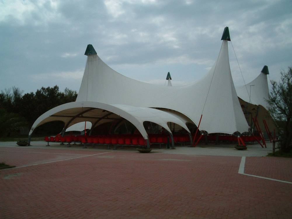 江苏镇江膜结构篮球场 pvdf膜材料品质