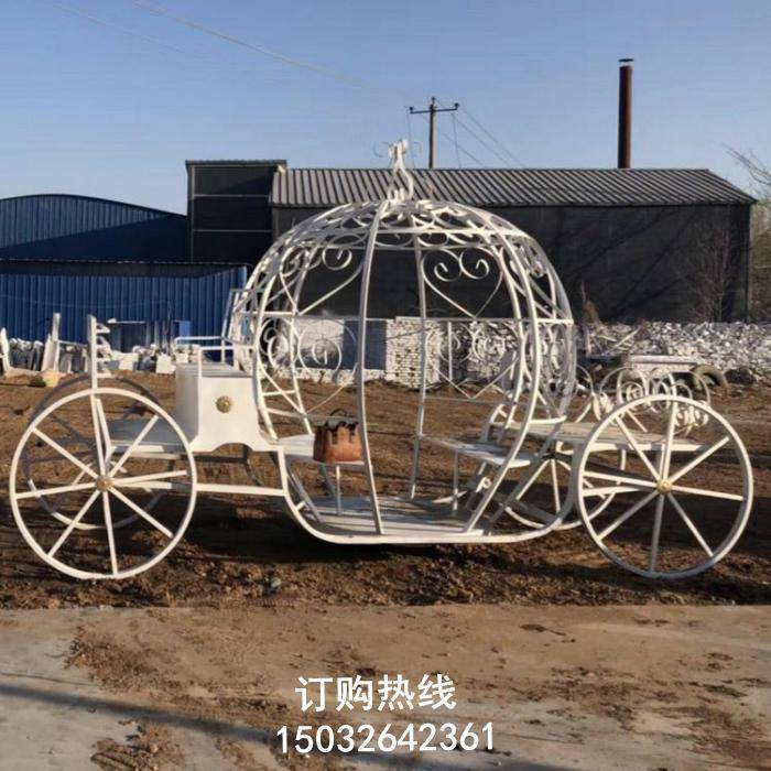 不锈钢马车雕塑 动态雕塑 固体马车雕塑厂家