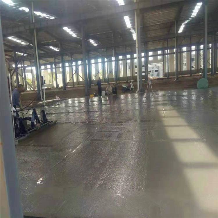 安丘金刚砂 8-13目钢板喷砂除锈金刚砂货源充足 荣茂