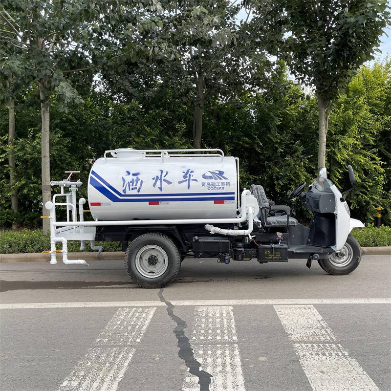 园林绿化三轮洒水车 晟宇 新款三轮洒水车免费运输 22马力机动三轮洒水车