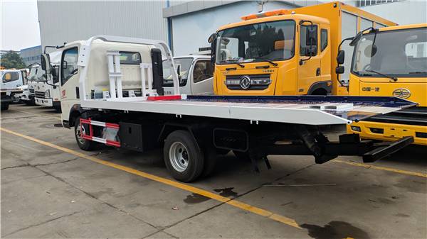 首页>汽摩及配件>专用汽车>道路清障车>各类清障救援拖车 上一个下一