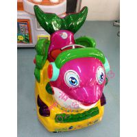 儿童电动摇摆车