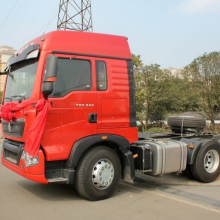 豪沃t5牵引车