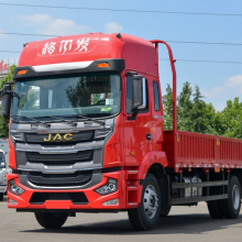 江淮格尔发k5l中卡200马力4x268米厢式载货车国六