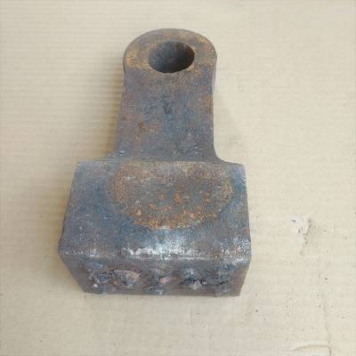 厂家批发破碎机锤头铸造高锰合金锤头建筑垃圾破碎机铸件