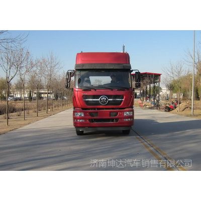 物流牵引车