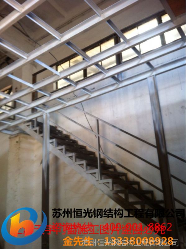 供应苏州整体安装槽钢阁楼搭建钢结构平台槽钢搭楼工字钢阁楼搭建图片