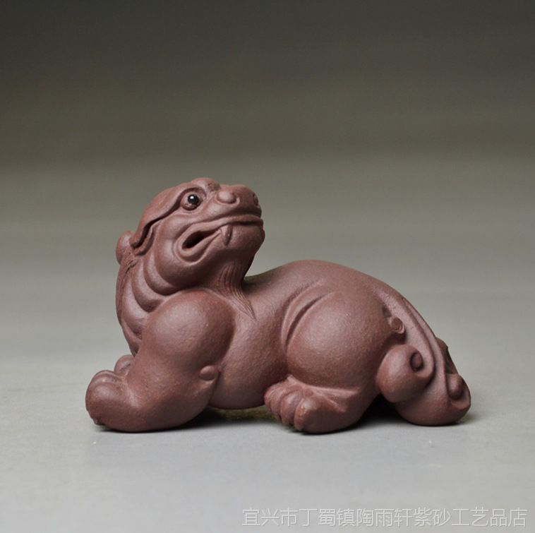 【供应回头貔貅*手把小宠*紫砂陶瓷摆件*茶宠*宜兴紫砂摆件混批发zhl