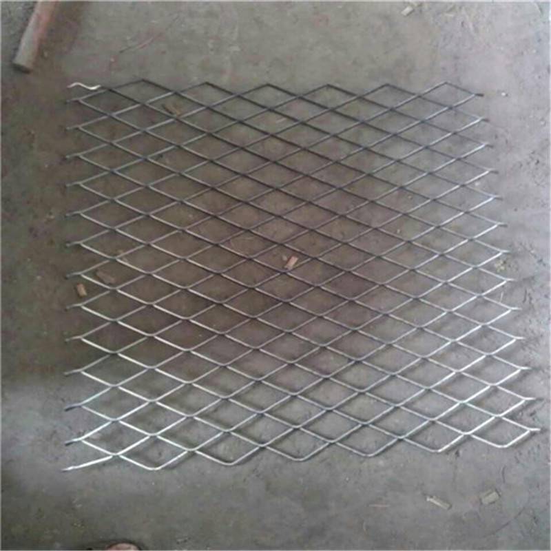 【厂家直销304不锈钢钢板网片 菱形网片 红色金属板网】图片