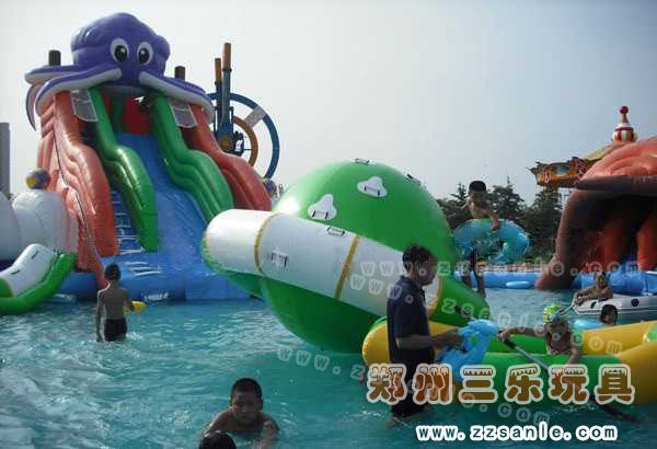 龙鲨戏水移动水上乐园充气水池支架游泳池游乐设施厂