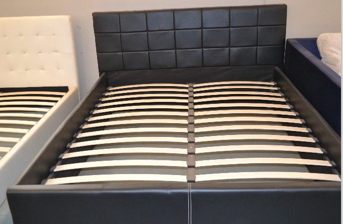 供应外贸时尚欧式简约18米15米双人床皮床排骨架