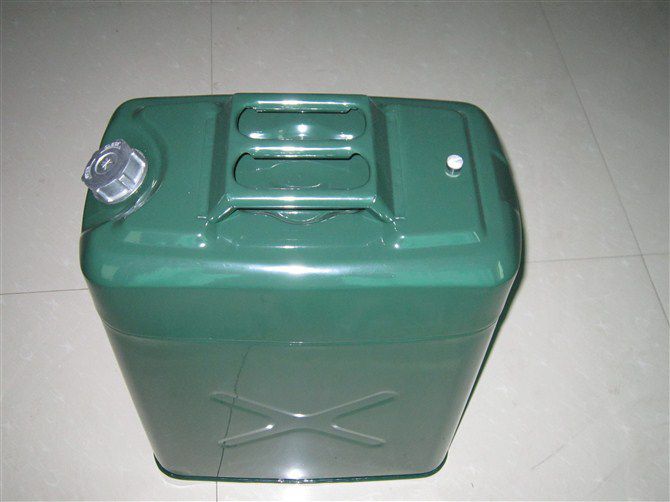 供应卡凯尔耐冲击加油站油桶10升