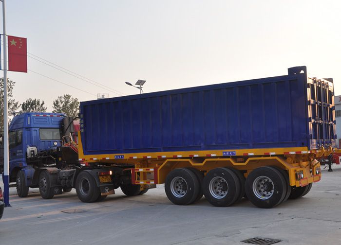 ***位9.6米后翻自卸半挂车价格多少 金达挂车 *** 新品推荐