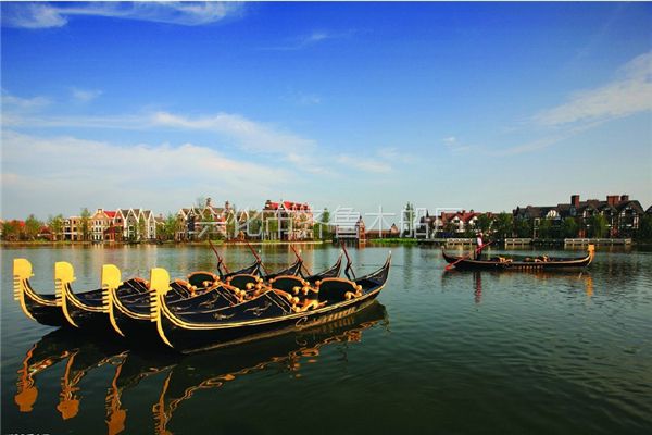 威尼斯贡多拉游船7米贡多拉观光船图片